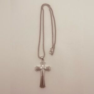 Stainless steel unisex necklace cross design